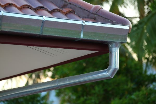 Metal Gutter Repair in Alpharetta