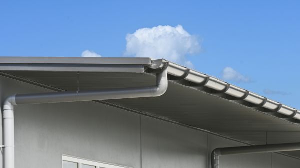 Eavestrough Service in Alpharetta